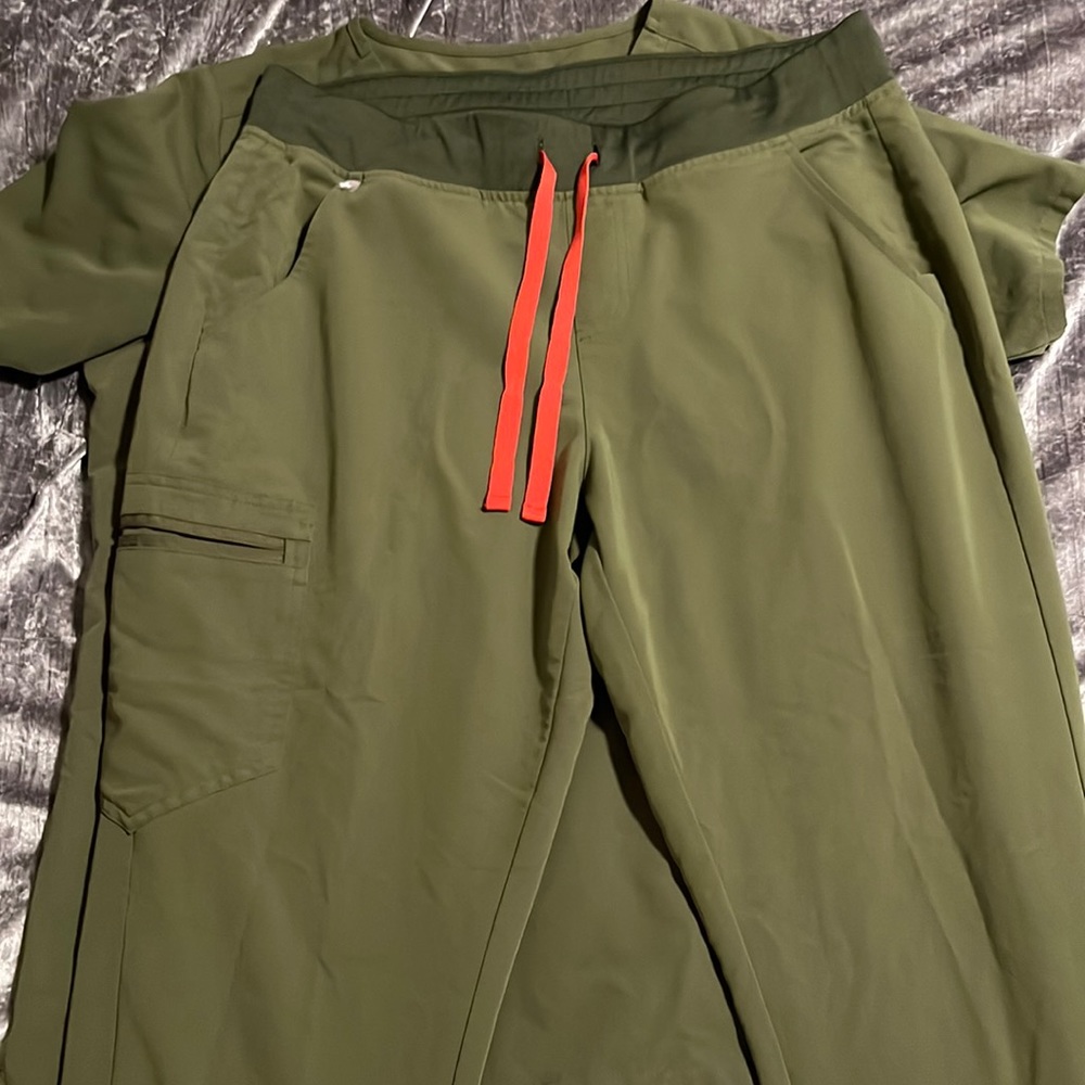 Olive Green Figs Joggers
